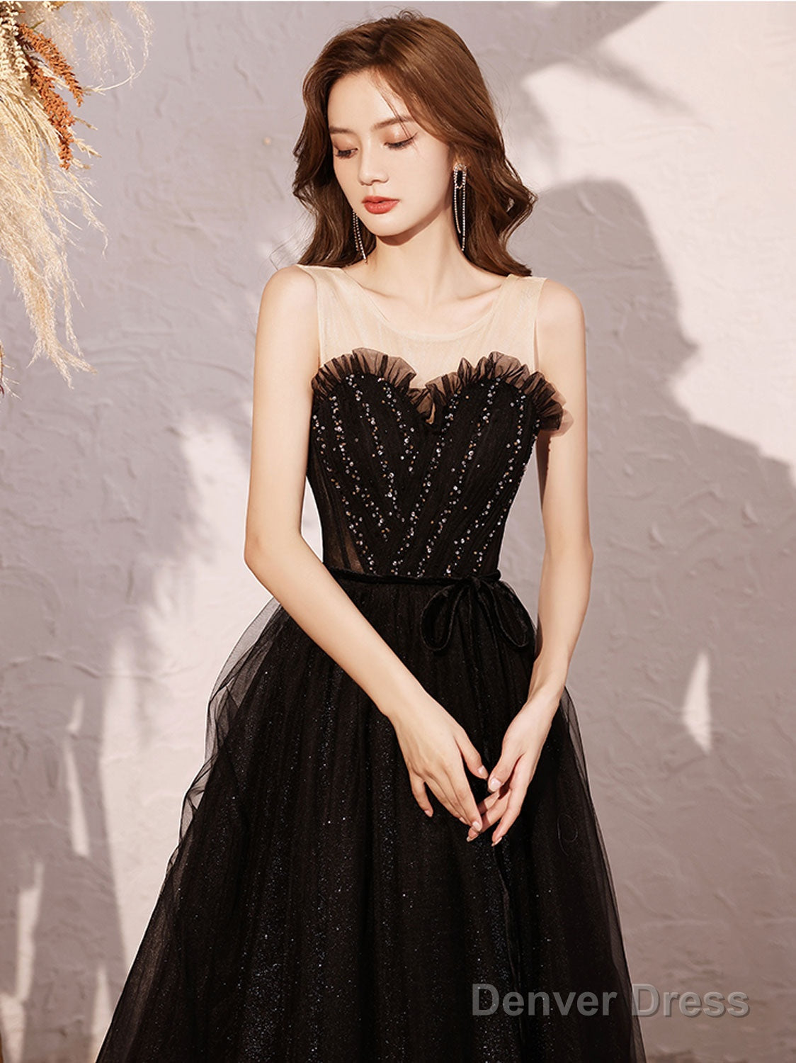 Black Sweetheart Neck Tulle Sequin Beads Long Prom Dress