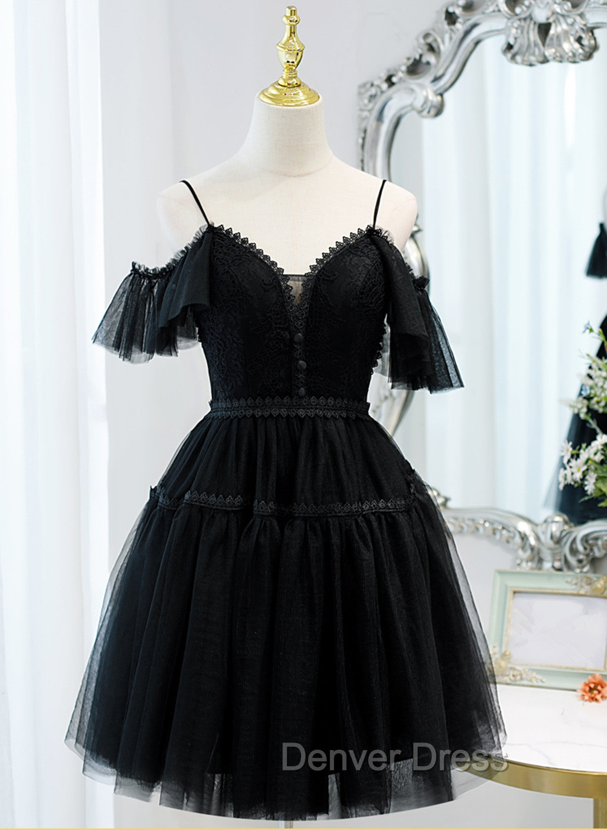 Black Sweetheart Straps Tulle Homecoming Dresses, Black Off Shoulder Prom Dresses Main image