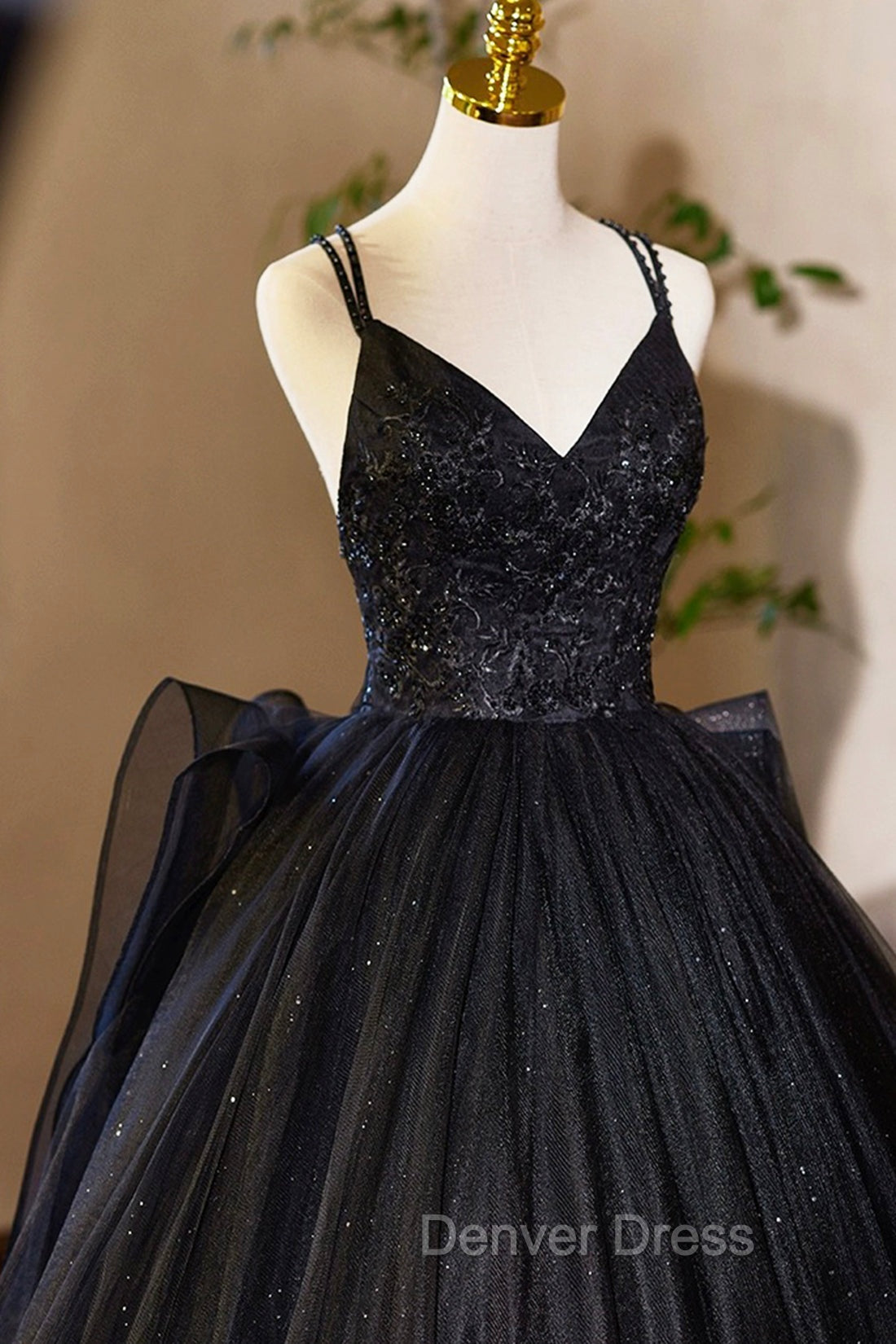 Black V-Neck Tulle Lace Prom Dresses, Gorgeous A-Line Evening Party Dresses