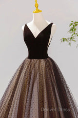 Black V-Neck Tulle Short Prom Dresses, A-Line Black Tea Length Party Dresses