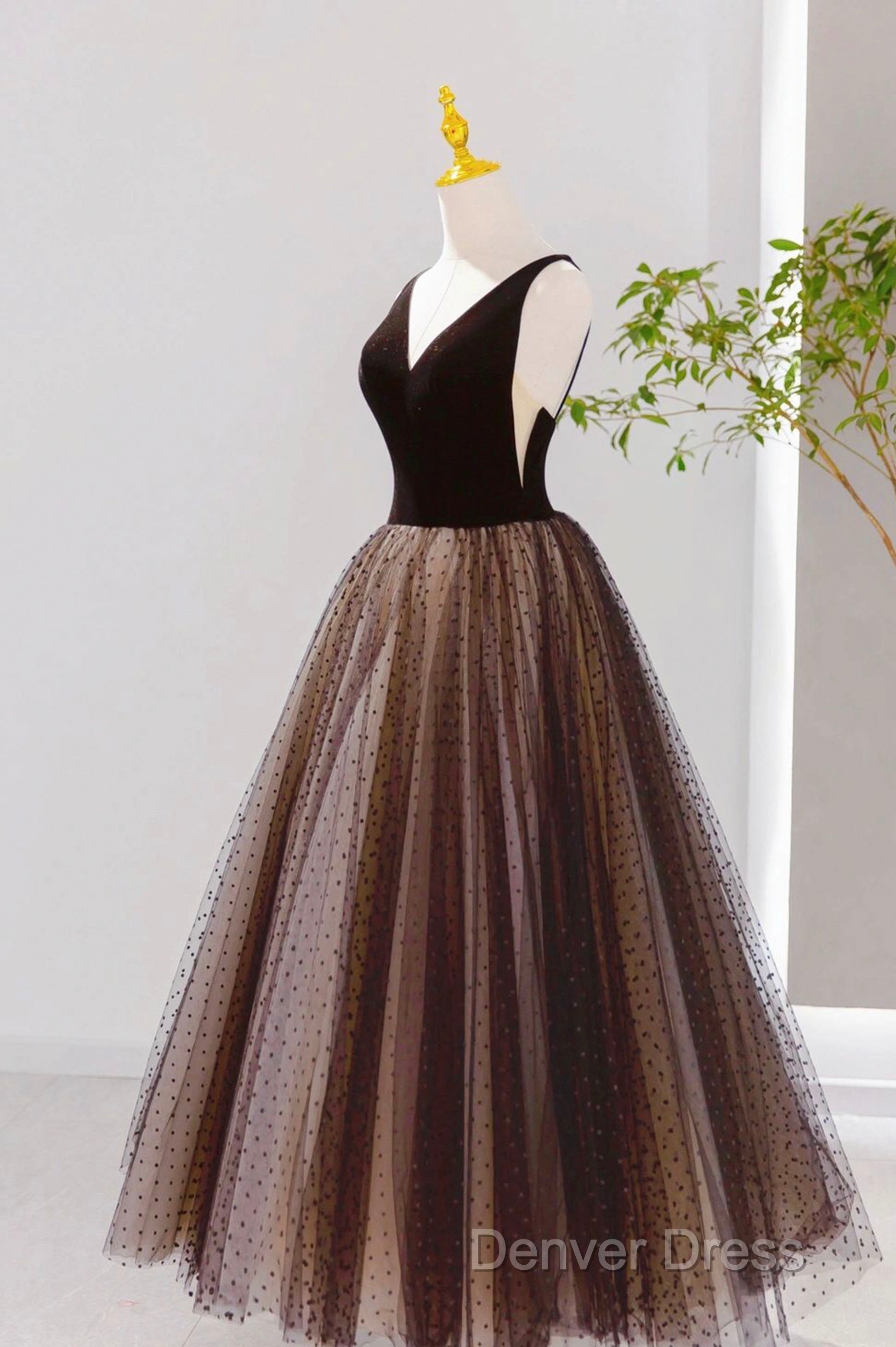 Black V Neck Tulle Short Prom Dress, A Line Black Tea Length Prom Dresses