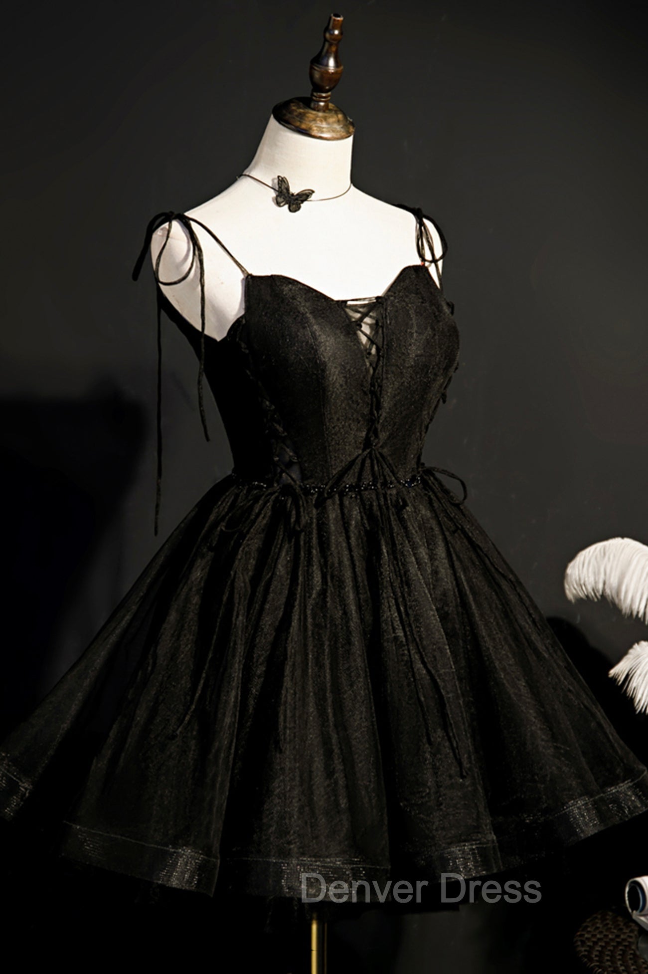 Black V-Neck Tulle Short Prom Dresses, Black A-Line Homecoming Party Dresses