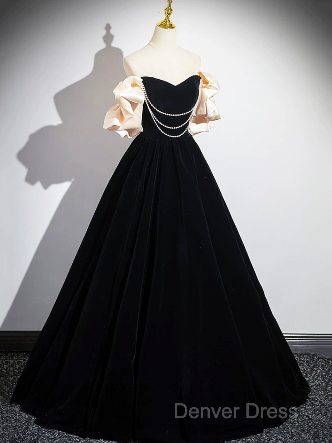 Black Velvet Floor Length Prom Dresses, Off The Shoulder A-Line Evening Party Dresses Secondary image