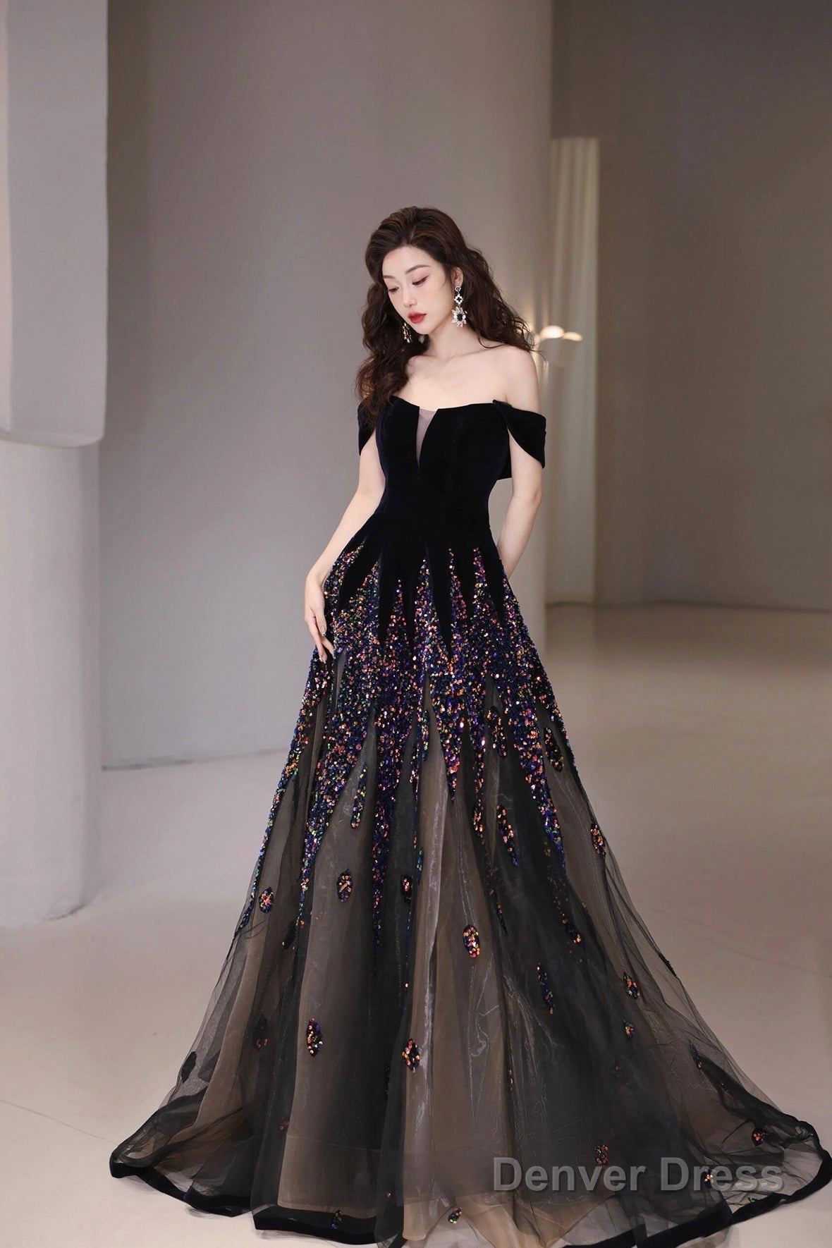 Black Velvet Sequins Long Prom Dress, Beautiful A-Line Tulle Party Dress