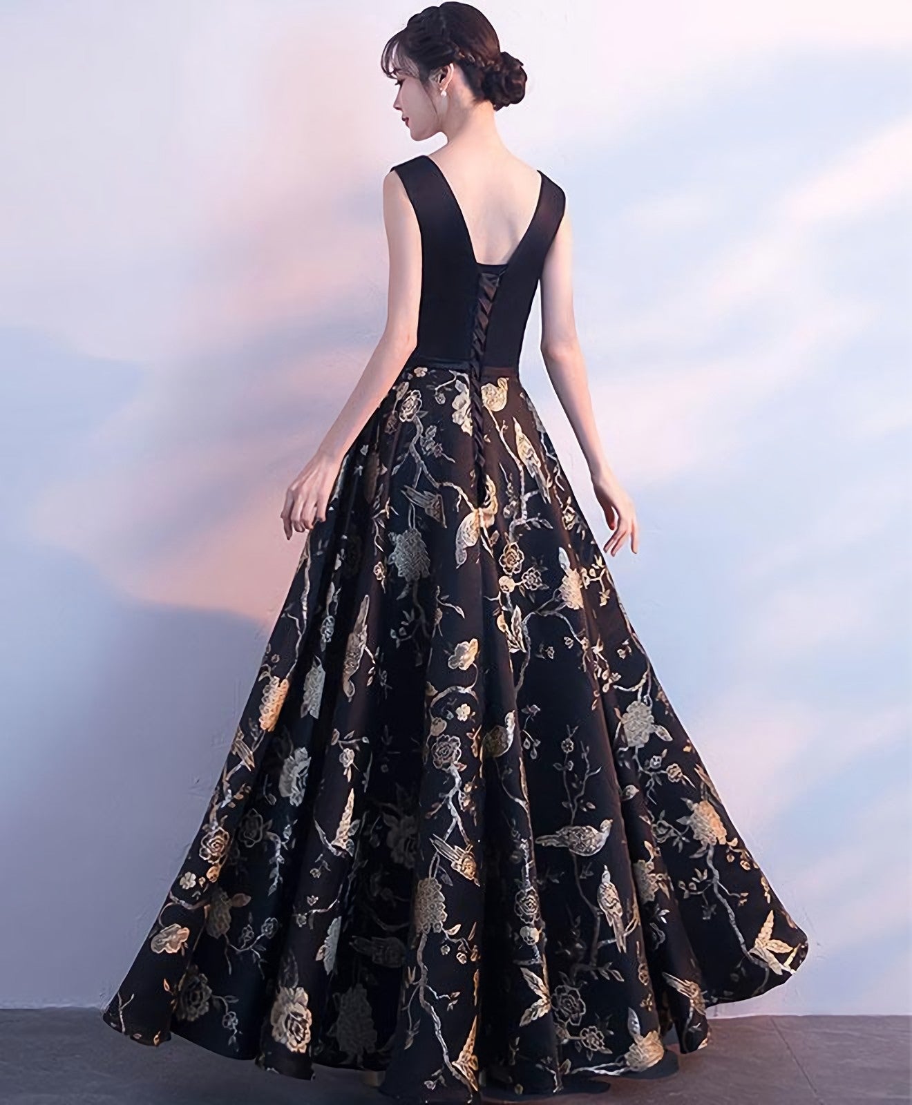 Black V Neck Floral Pattern Long Prom Dress