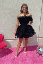Blue A Line Strapless Ruffled Short Homecoming Dresses