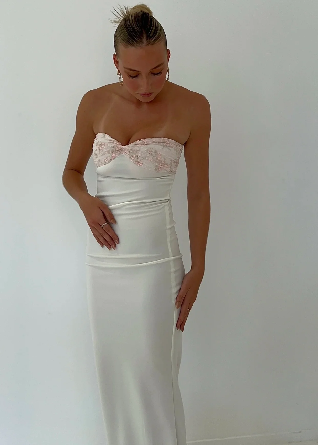 White Strapless Sheath Long Prom Dress Elegant Prom Dresses