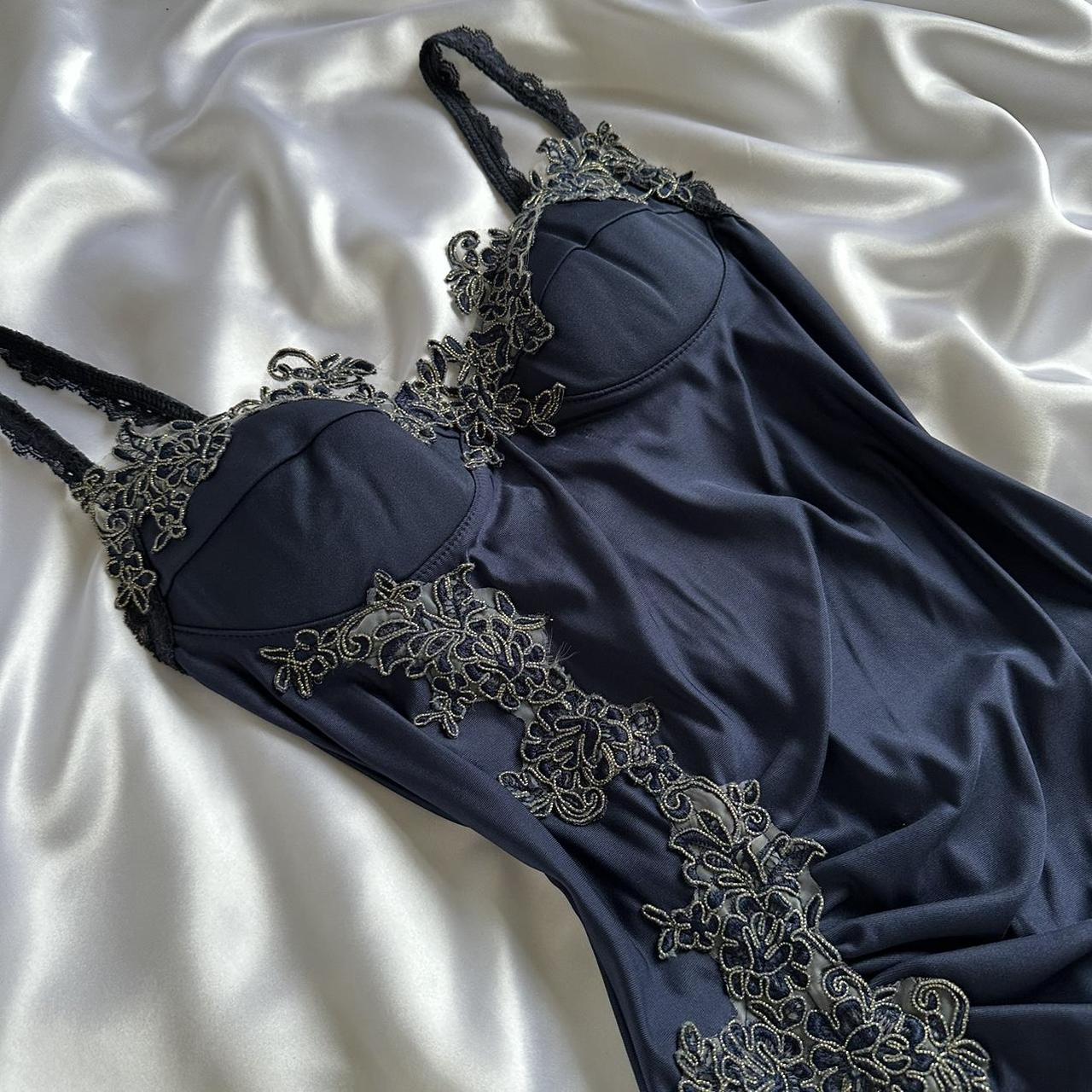 Blue Gorgeous Exquisite Applique Lace Spaghetti Straps Long Satin Prom Dress Prom Dress Secondary image