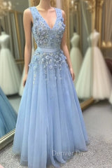 Blue Tulle V-neck Flower Beading Prom Dresses