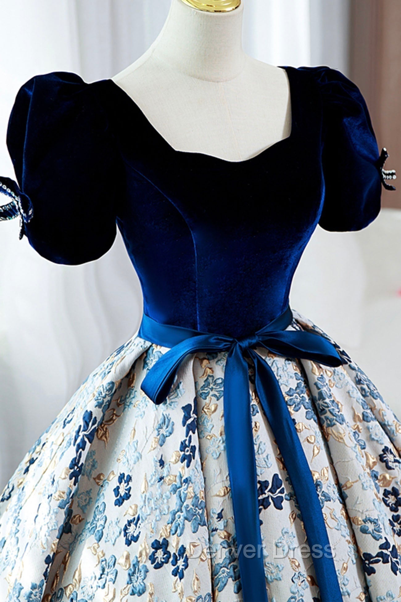 Blue Velvet Floral Long Ball Gown, A-Line Short Sleeve Formal Evening Dresses Secondary image