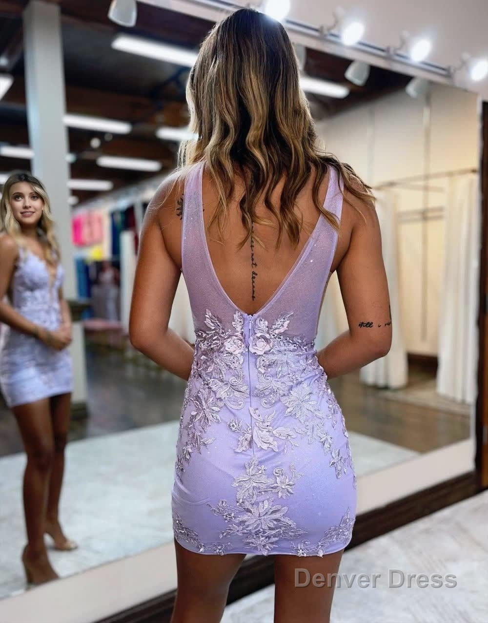 Bodycon Deep V Neck Homecoming Dresses With Applique Secondary image