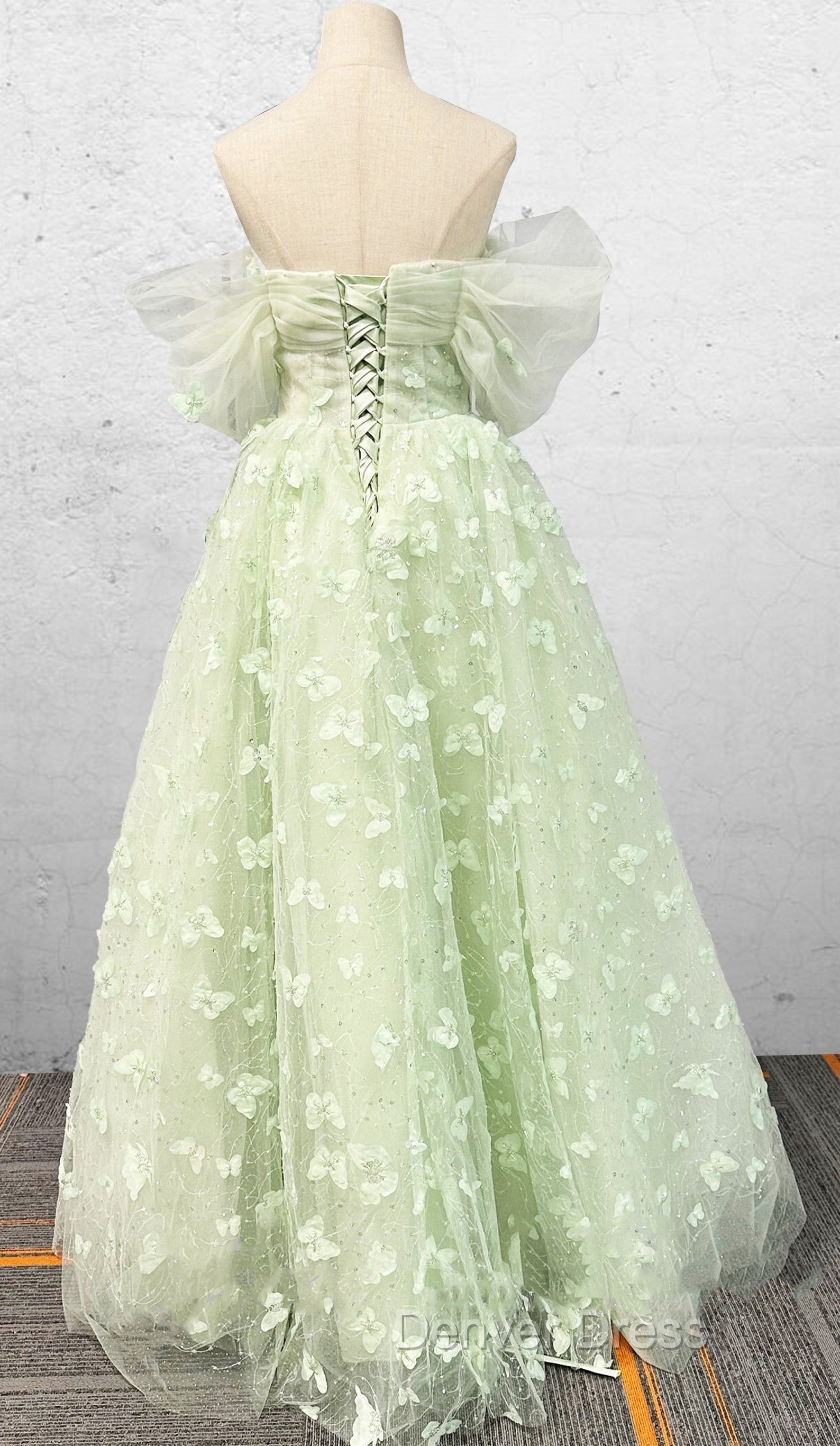 Boho A-Line Sweetheart Green Floor-Length Quinceanera Dresses With Petticoat Secondary image