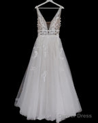 Boho Rustic Wedding Dresses Tulle V Neck Embroidery
