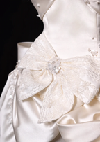 Bow Ivory A Line Sweetheart Neck Lace Satin Mini Homecoming Dress Cocktail Dresses
