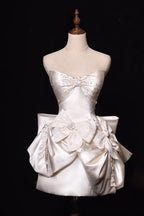Bow Ivory A Line Sweetheart Neck Lace Satin Mini Homecoming Dress Cocktail Dresses