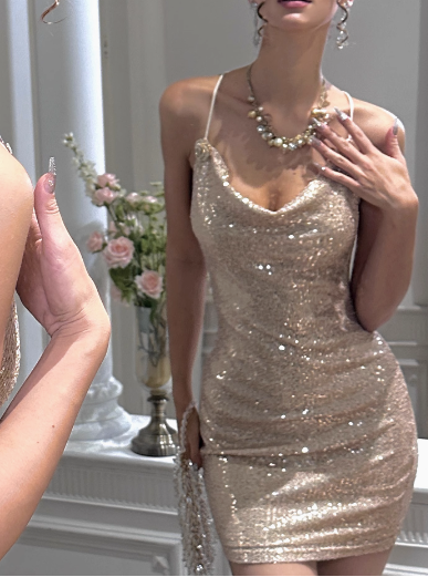 Brilliant And Elegant Swing Neck Sequined 17Th Birthday Homecoming Dresses