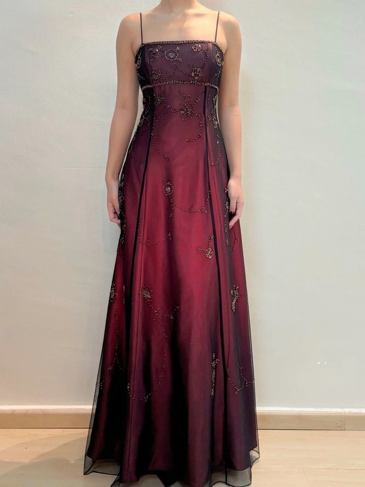 Burgundy Spaghetti Straps Exquisite Beaded Long Tulle Ball Gowns Prom Dress Secondary image