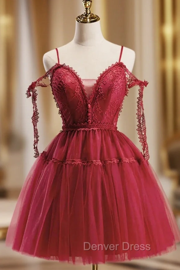 Burgundy Tulle Lace Spaghetti Straps Homecoming Dresses Main image