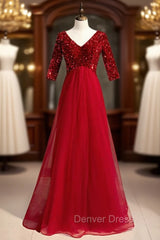 Burgundy Tulle Sequins V-neck Short Sleeve Prom Dresses