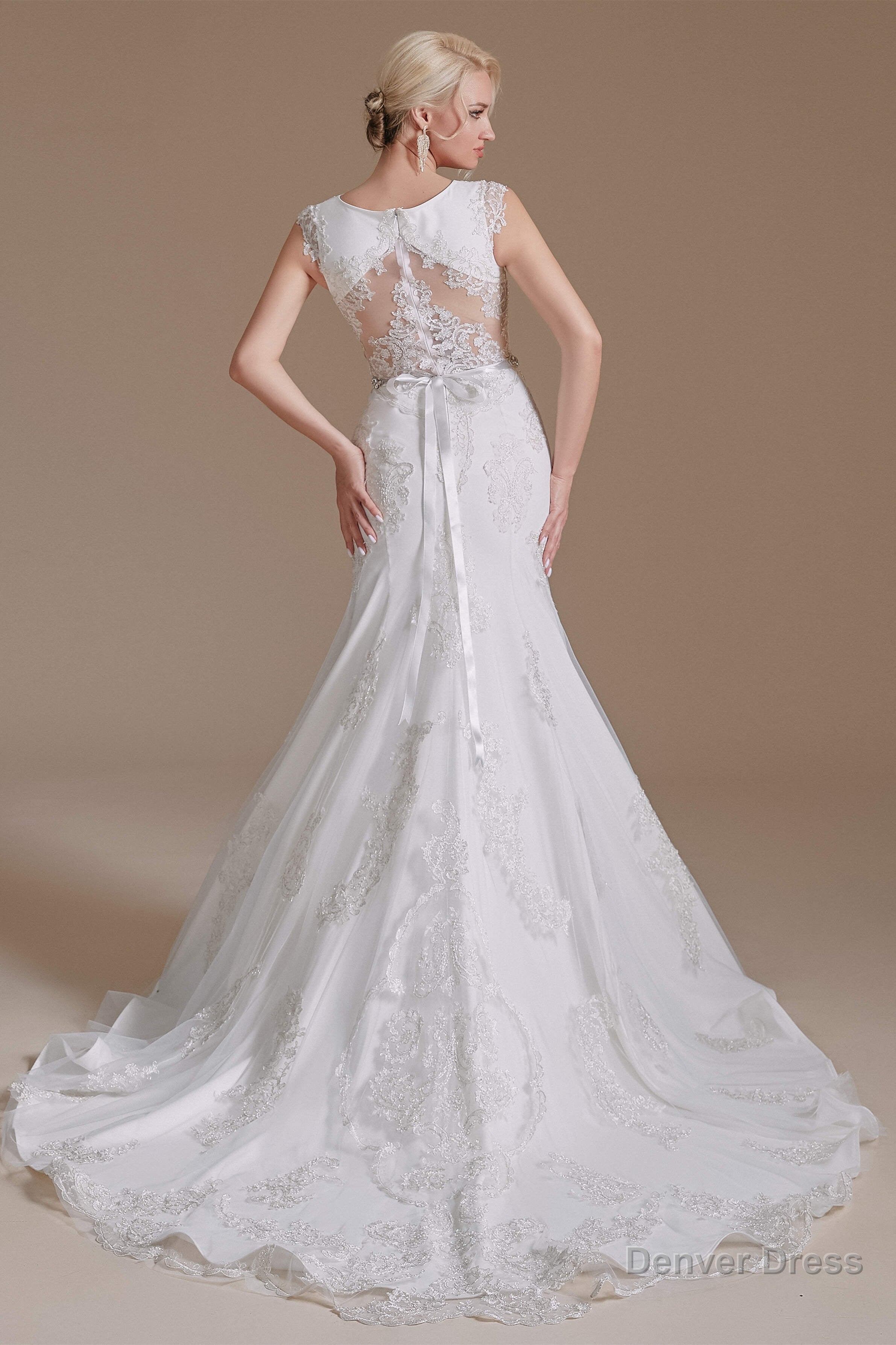 Cap Sleeve Sparkle Beaded Lace Appliques Gowns Bow Sash Train Wedding Dresses