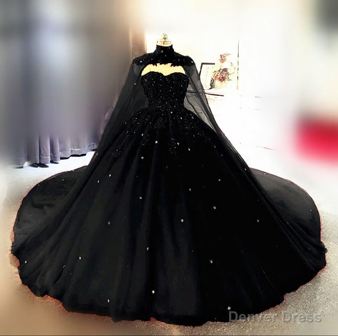 Vintage Gothic Style Black Quinceanera Dresses, Ball Gown With Cape Prom Dresses Main image