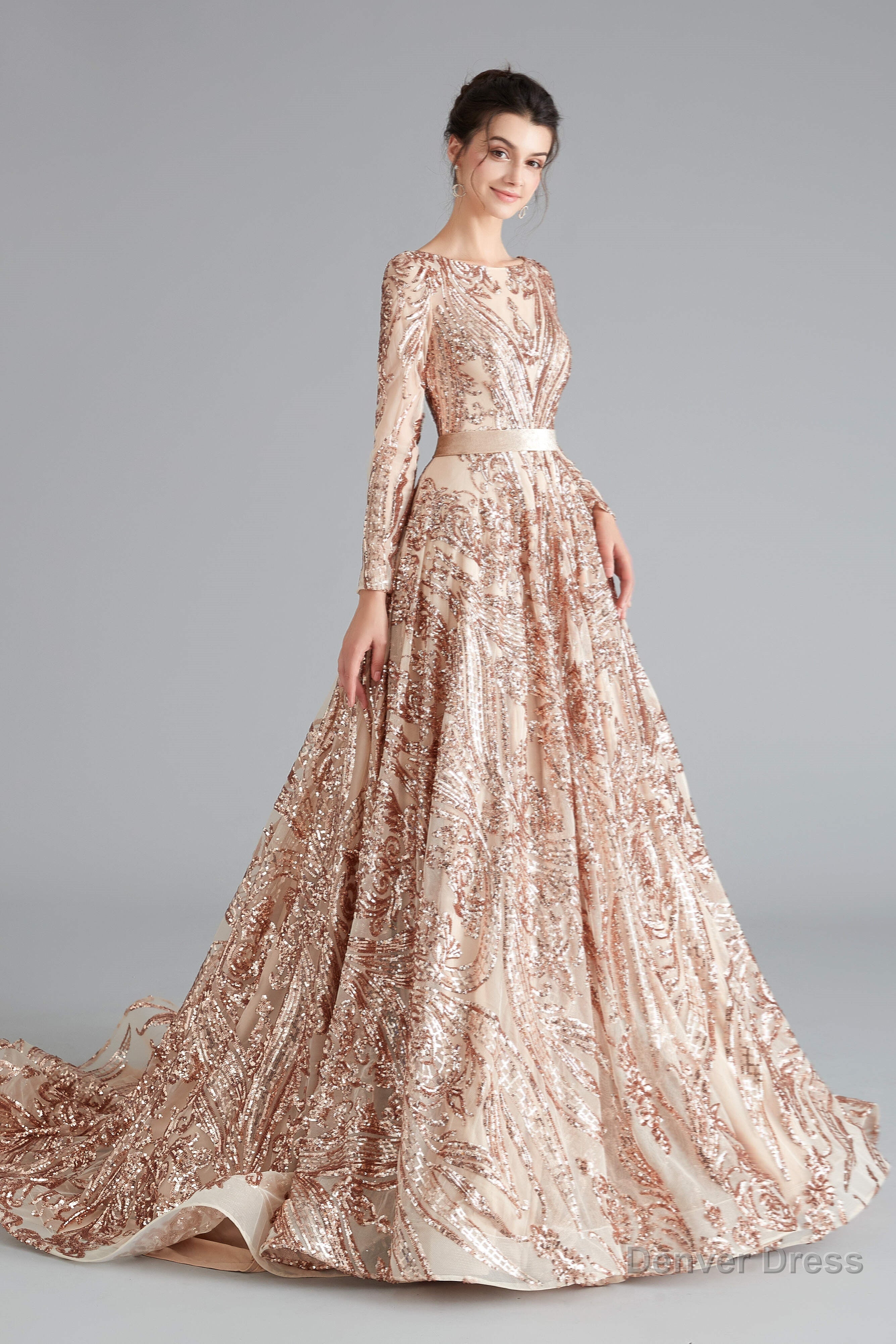 A Line Luxury Sequins Long Sleeve Backless Prom Dresses
