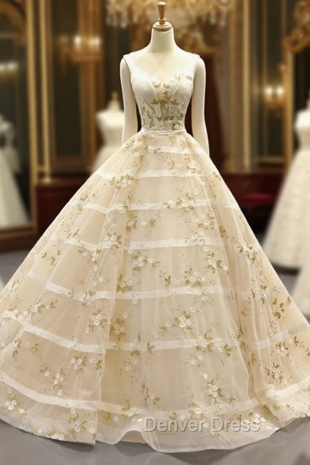 Champagne Ball Gown Straps Tulle Appliques Backless Sweet 16 Prom Dresses Main image