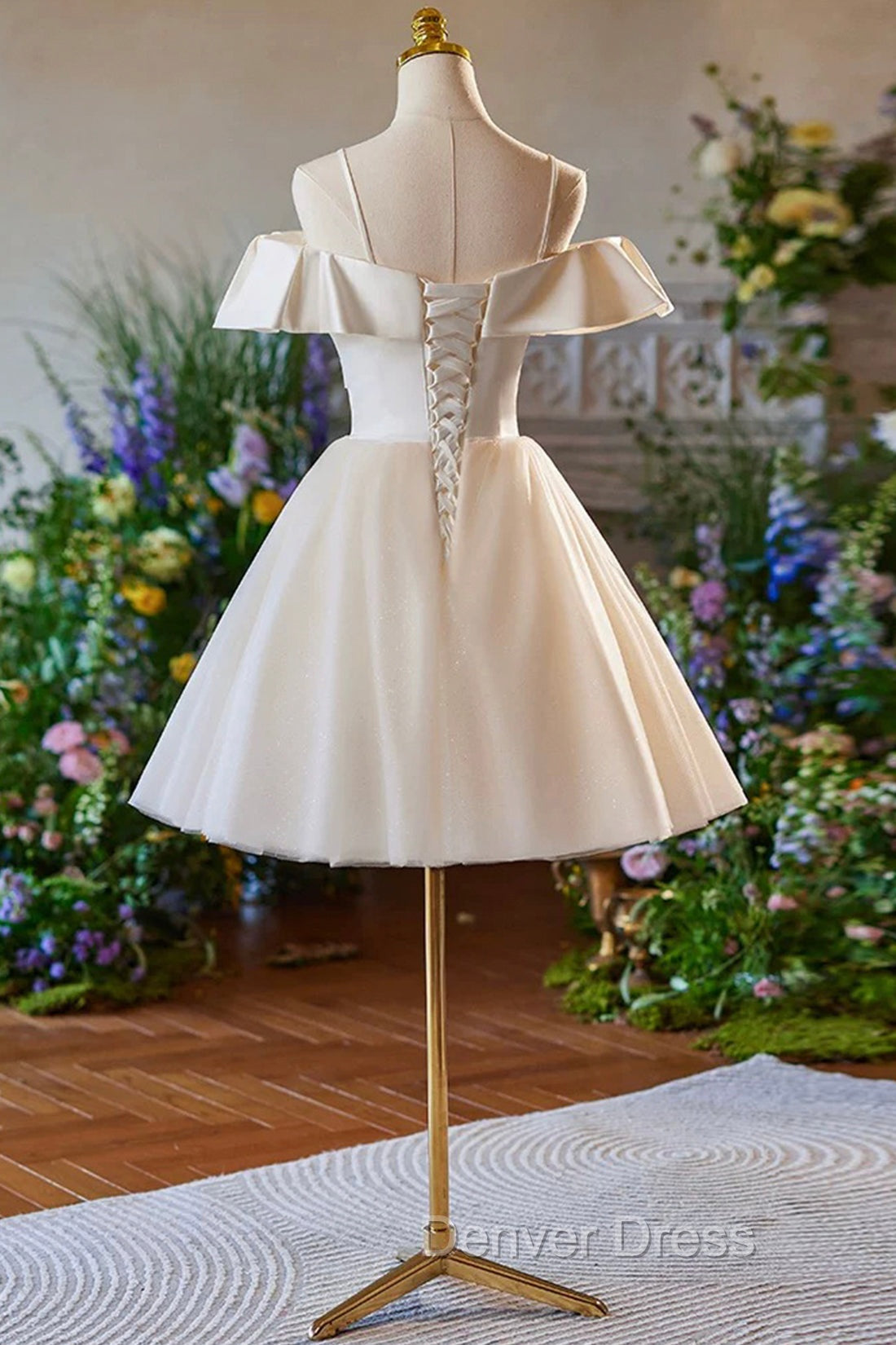 Champagne Spaghetti Straps Knee Length Prom Dresses, A-Line Sleeveless Backless Party Dresses