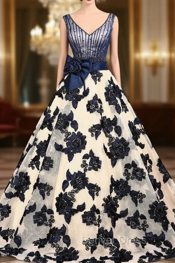 Champagne Tulle Blue Appliques V-neck Train Wedding Dresses