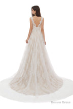 Champagne Tulle Lace Deep V Neck Backless Pearls Wedding Dresses