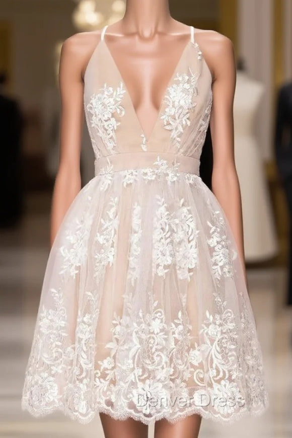 Champagne Tulle Lace Spaghetti Straps Homecoming Dresses Main image