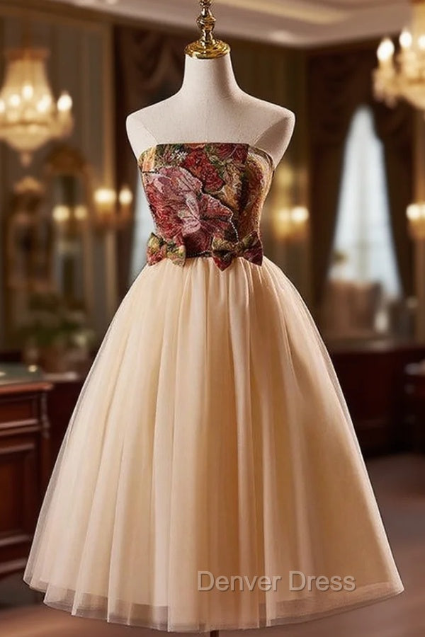 Champagne Tulle Strapless Tea Length Homecoming Dresses Main image