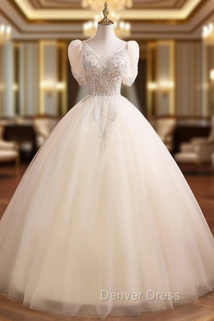 Champagne Tulle V-neck Puff Sleeve Quinceanera Dresses Main image