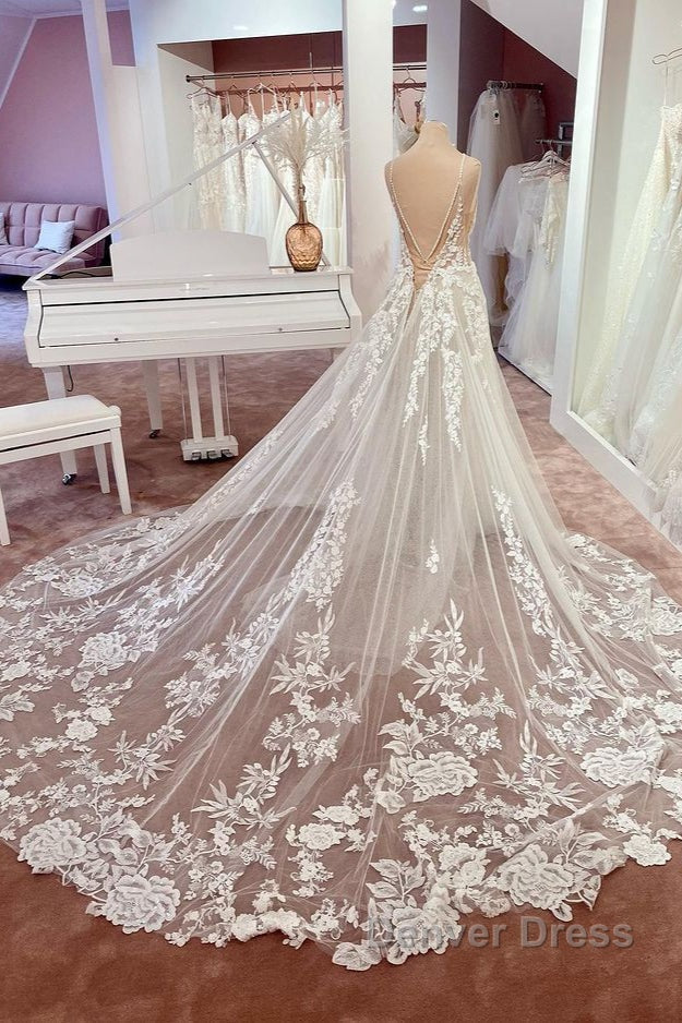 Charming Long A-Line Spaghetti Straps Appliques Lace Tulle Backless Wedding Dresses