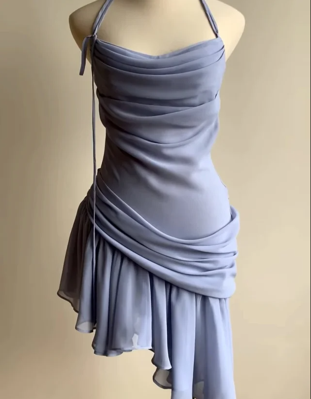 Charming Halter Neck Chiffon Irregular Skirt Backless Homecoming Dresses Main image