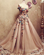 Charming Tulle Evening Dresses 3D Flowers Embroidery Prom Gowns
