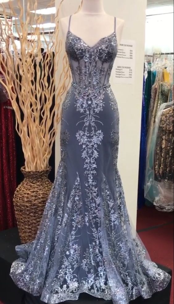Charming V Neck Lace Mermaid Prom Dress Long Prom Dresses Main image