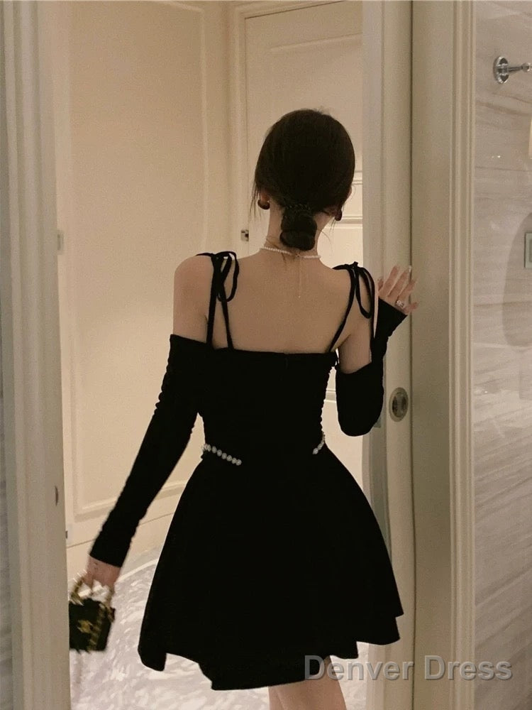 Chic A Line Black Velvet Homecoming Dress 16Th Birthday Outfits Secondary image