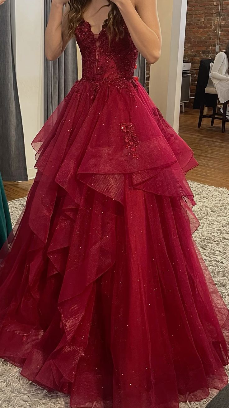Chic Ball Gowns Spaghetti Straps Burgundy Tulle Lace Long Prom Dresses Prom Gown Secondary image