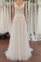 Chic Long A Line V neck Appliques Lace Tulle Wedding Dresses
