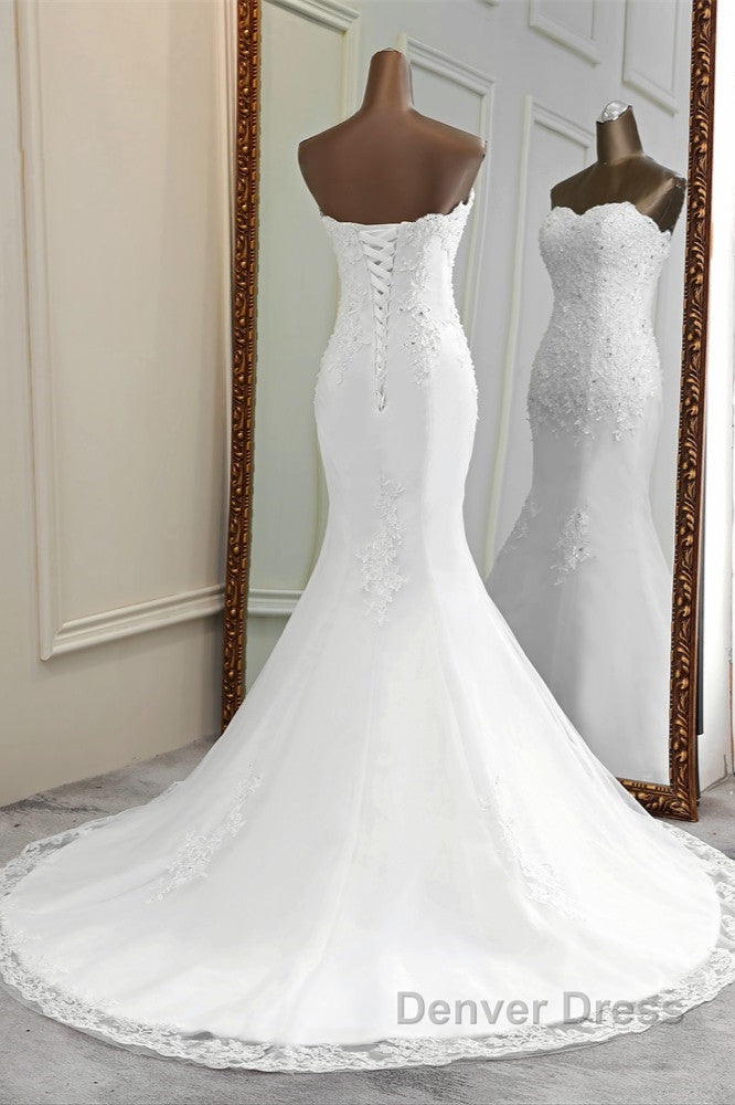 Chic Long Mermaid Strapless Lace Appliques Wedding Dresses Secondary image