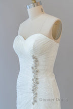 Chic Long Sheath Strapless Ruffle Lace Wedding Dresses