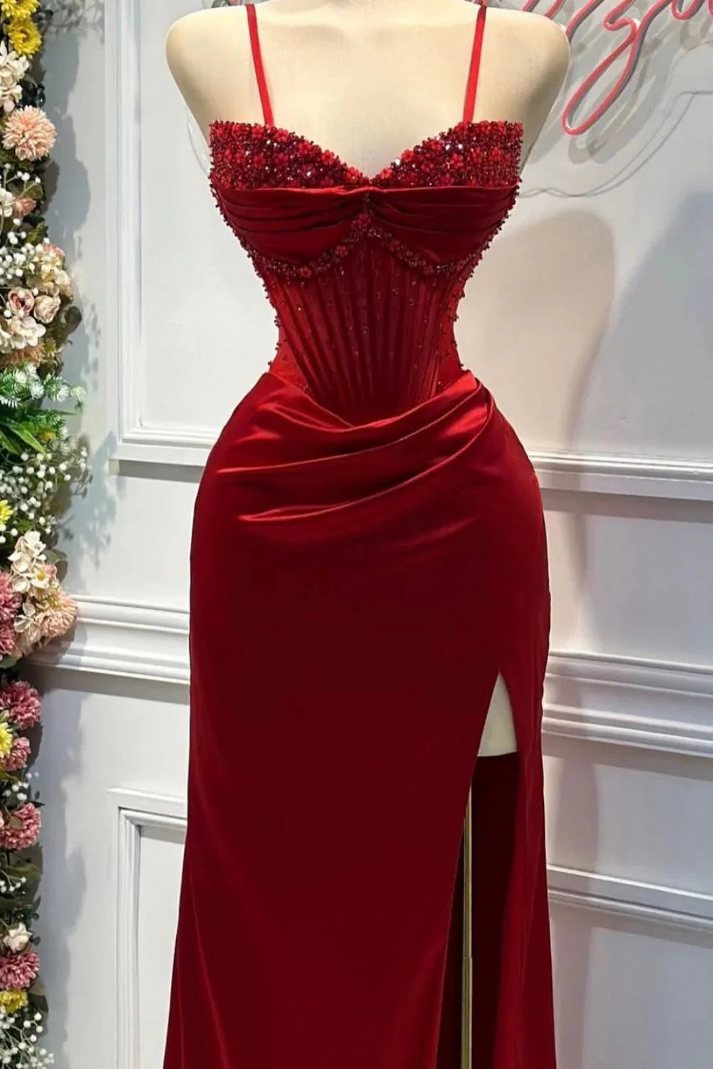 Chic Mermaid Spaghetti StrapsSatin Long Prom Dress With Beading Wedding Guest Dresses