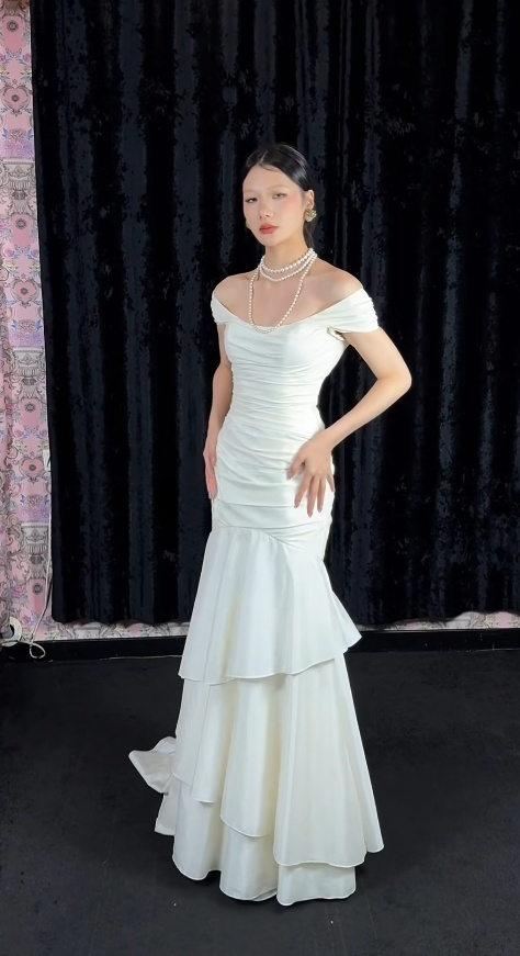Chic Mermaid White Bridal Shower Dress Chiffon Off-Shoulder Long Prom Dresses