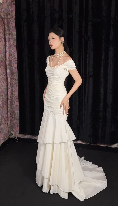 Chic Mermaid White Bridal Shower Dress Chiffon Off-Shoulder Long Prom Dresses