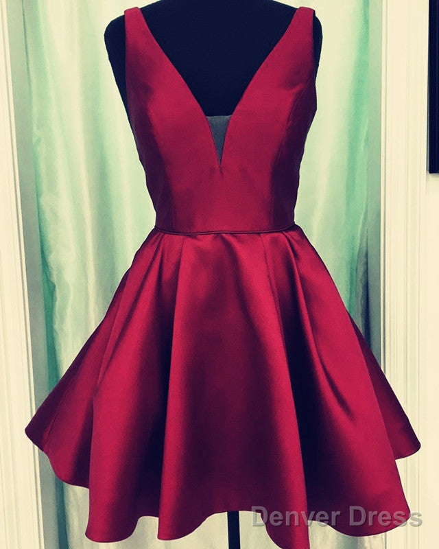 Chic V-Neck Satin Homecoming Dresses Short Prom Gowns