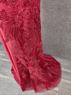 Classic Burgundy Mermaid Spaghetti Strap V-Neck Embroidered Satin Long Prom Dresses Evening Dresses