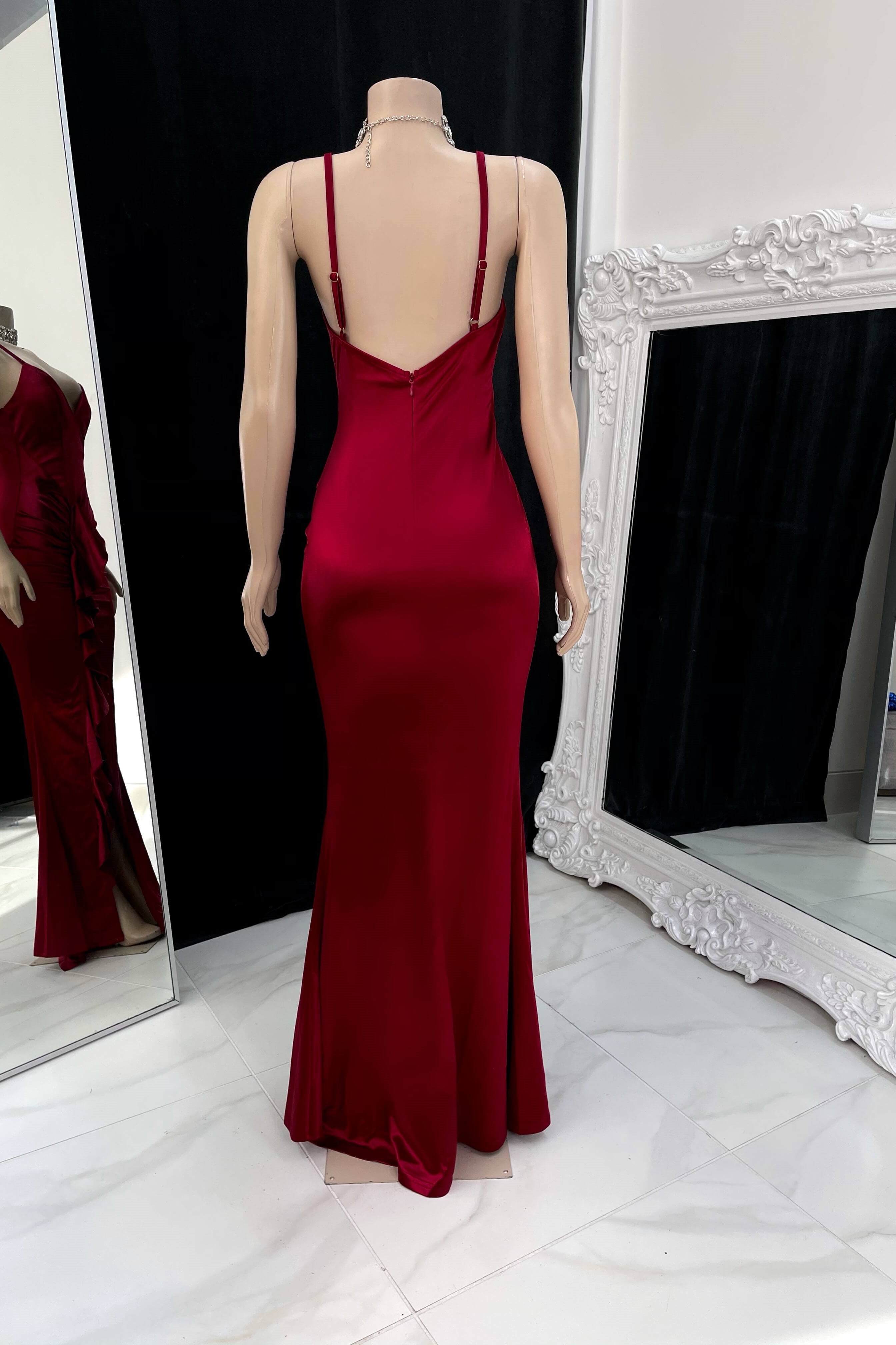 Classic Burgundy Spaghetti-Straps V-Neck Sleeveless Satin Prom Dresses Mermaid Backless With Ruffles Zipper Secondary image