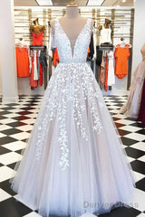 Classic Ivory Long Prom Dress With Lace Appliques