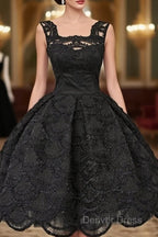 Classic Square Knee Length Sleeveless Black Lace Homecoming Dresses